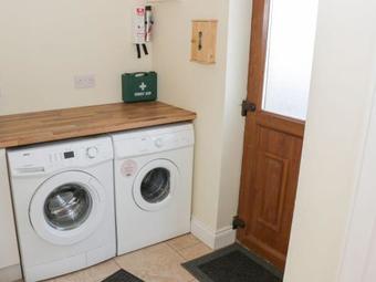 Cloonkee Cottage, Crossmolina