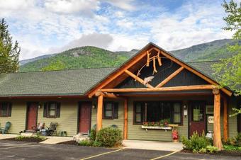 Motel Hungry Trout Resort