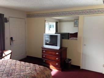 Villa West Motel