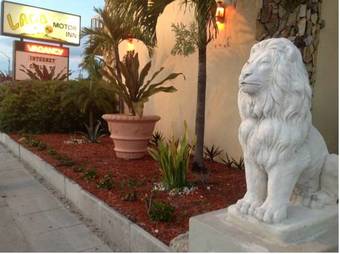 Lago Motor Inn