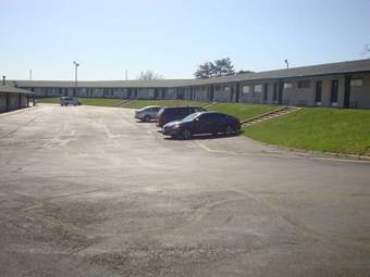 Motel Plaza Inn