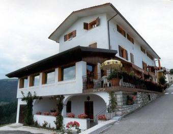 Hotel Albergo Al Pino