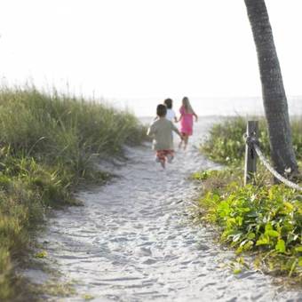 Hotel Tween Waters Inn Island Resort