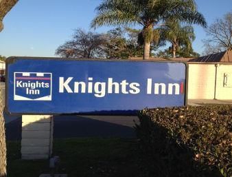 Motel Howard Johnson Express Inn Claremont
