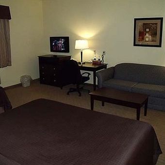 Motel Irish Inn And Suites
