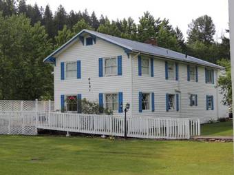 Posada Foster Lake Inn