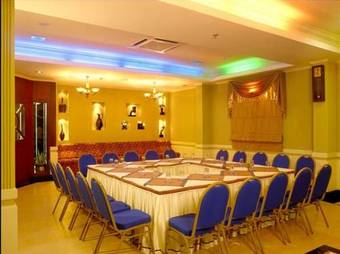 Regant Lake Palace Hotel