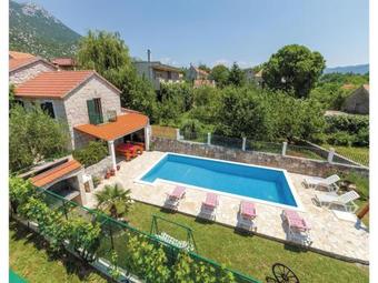 Holiday Home Ostrvica VI