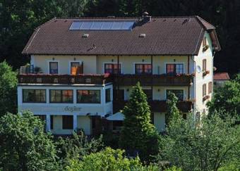 Hostal Genie�erpension Dopler - Zur Sch�nen Au