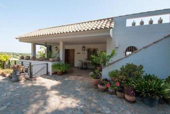 Begur Villa Sleeps 8 Pool Wifi
