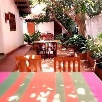Hostal Mother House