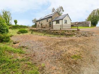 Y Bwthyn, Clynderwen