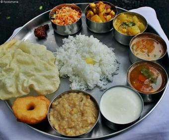 Hostal Omkar Rooms