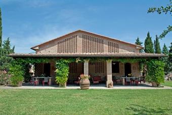 Ghizzano Apartment Sleeps 7