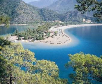 Lodge Kabak Avalon Bungalows