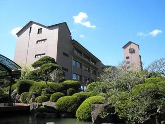 Takeo Century Hotel