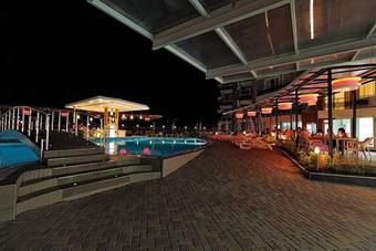 Emberli Aparthotel