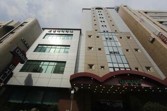 Gwangmyeong Diana Hotel