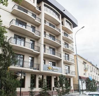 Hotel Fn Shymkent