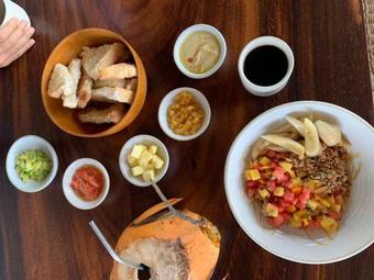 Global Surf Lodge Kabalana