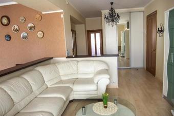 Gosti Magnitki Apartment Karla Marksa 16