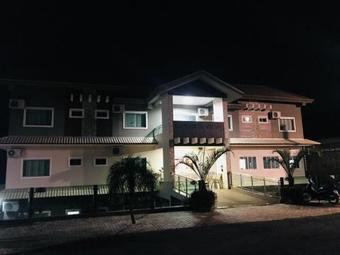 Golden View Hotel