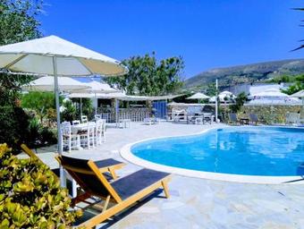 Hotel Onira