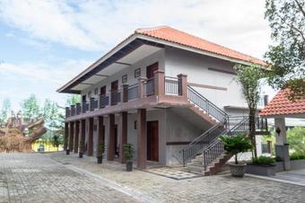 Hotel Nipah Island Resort