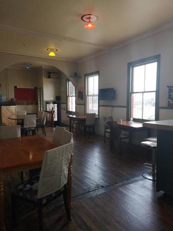 Golden Cross Hotel