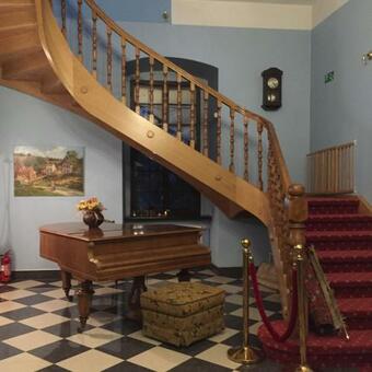 Hotel Zamek Dobra