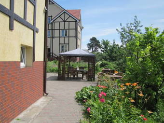 Golden Orchid Hotel