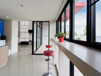 Hotel Hop Inn Sakon Nakhon