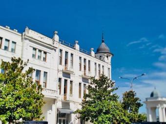 Ritsa Hotel