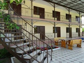 Hostal Guesthouse Amigo