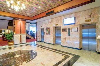 Alexander Hotel