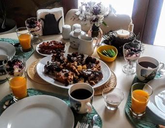 Alaska Chalet Bed & Breakfast