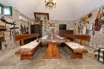 Villa Ana