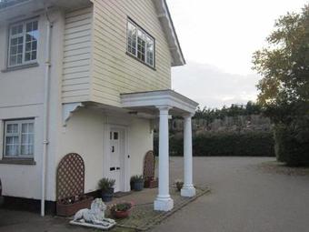 Newmans Hall Bed & Breakfast