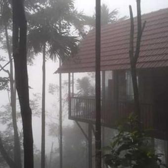 The Hillock Resorts- Quiet By The Mountains