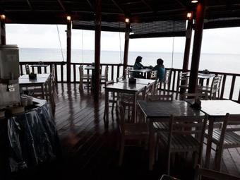 Hotel Senja Bay Resort