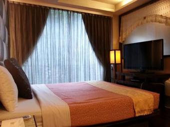 Hotel 51 Spring