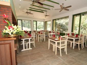 Hotel Club Mahindra Mount Serene, Munnar
