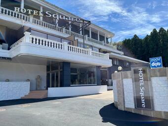 Hotel Square