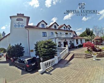 Motel ?u?ycki & Restauracja