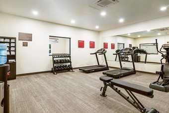 Hotel Comfort Suites