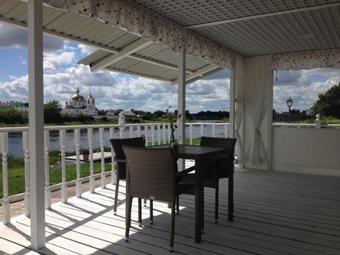 Ostrov Park Hotel
