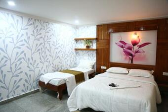 Hotel V Inn
