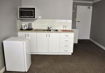 Bed & Breakfast Bribie Island Square