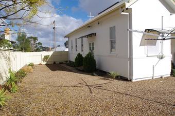 Hostal Lake Tyrrell Accommodation Sea Lake