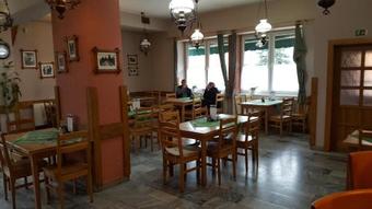 Hotel Lidov� D?m